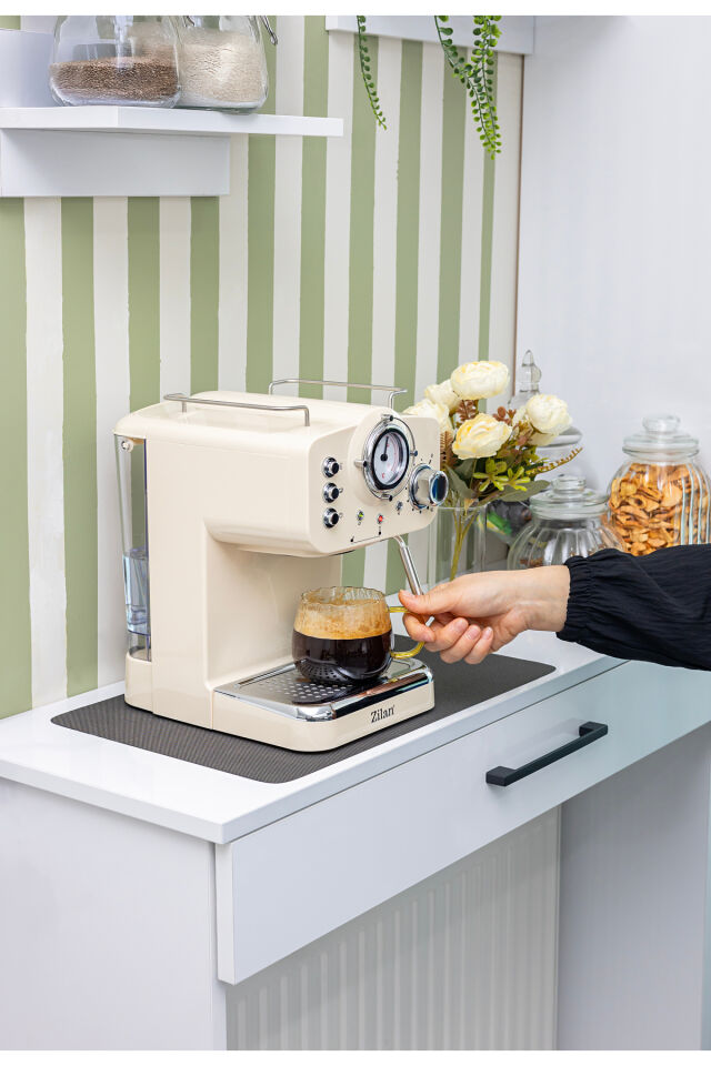 ZLN2992 Espresso Kahve Makinesi Espresso-Cappiccino-Latte | 15 Bar Süt Köpürtücü | 1100W Retro Bej